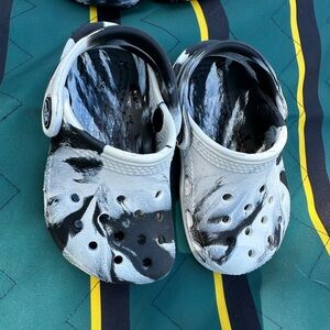 Black and white marble crocs toddler